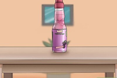 How to Open and Drink a Bottle of Ramune Pop