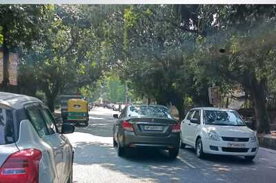 Rain Updates: Sun Finally Out in Delhi After 3 Days of Rain, Yellow Alert in Bengaluru & Other Parts of Karnataka; Himachal's Rohtang Pass Gets Snowfall