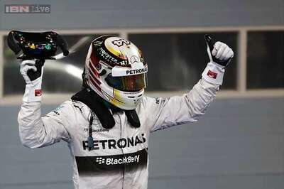 Chinese Grand Prix: Hamilton again on pole, Vettel to start third
