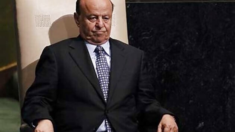 Yemen: Rebels hold President 'captive' at his house