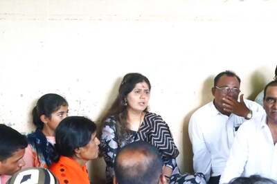 ‘Don't Give Up’: Pankaja Munde In Tears After 4 BJP Workers Die By Suicide Over Her Lok Sabha Loss | Video