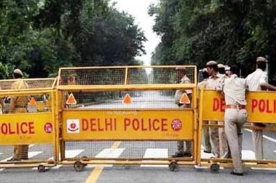 Donald Trump India Visit: Delhi Police Starts Ramping Up CCTV Cover Along Routes to be Taken by US President