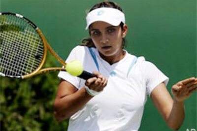 Sania Mirza moves into second round of US Open