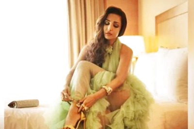 Malaika Arora's Gown, Golden Heels Leaves Fans Dazzled. Their Price Will Shock you