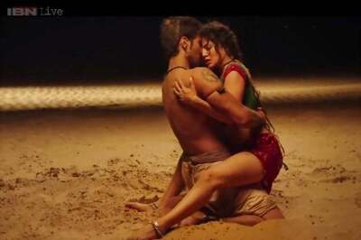 'Ek Paheli Leela' trailer: Sunny Leone as the exotic princess is too hot to handle