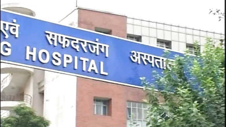 Doctors at Delhi's Safdarjung Hospital on Indefinite Strike After Brutal Assault on Colleagues by Patient's Kin