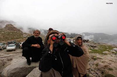 Afghan plane carrying 43 crashes near Kabul