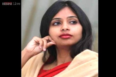 Devyani Khobragade discusses on filing an appeal against her indictment with PMO officials