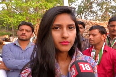 This Congress MLA in UP Can't Stop Praising Yogi Adityanath