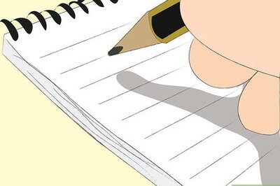 How to Pack Your Purse for School (Teenage Girls)