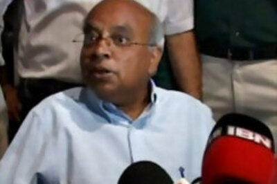 Venugopal issues show cause to registrar