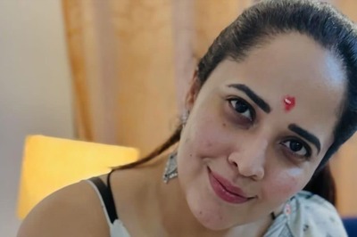 Anasuya Bharadwaj Slays In Simple White Cotton Salwar And No-makeup Look