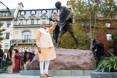 MP CM Shivraj singh Chouhan compares Modi to Mahatma Gandhi