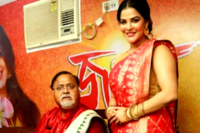 Partha Used to Take Arpita for Joyrides in High-end Cars, Have Parties; Rs 2 Cr Money Trail Detected: ED