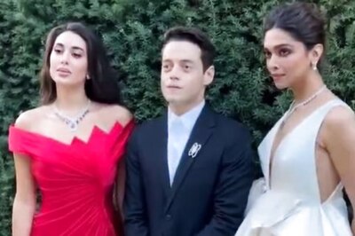 Deepika Padukone Poses Graciously With Rami Malek, Yasmine Sabri at Event in Madrid, Watch