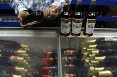 Tamil Nadu: HC directive on plea to close liquor shops on highways