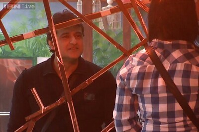 Bigg Boss7: Armaan calls Elli 'chammak challo', she retorts