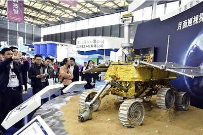 China's Moon rover 'Yutu' develops snag