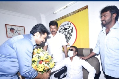 On Vijayakanth’s Birthday, Karthi Pays A Visit to Honour Him