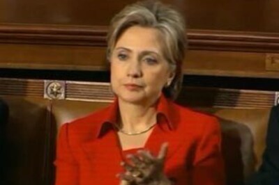 Hillary calls Zardari amid standoff with opposition