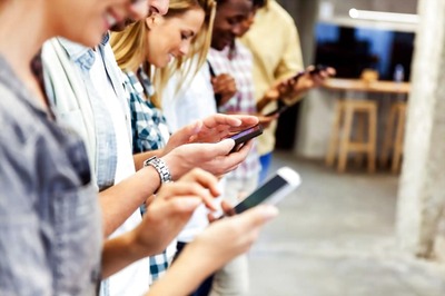 Almost 70 Percent Teenagers Want to Curb Smartphone Use