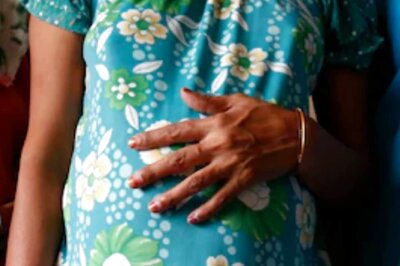 Turned Away by Tumakuru Hospital for Not Carrying Mother Card, Woman Delivers Twins at Home; All 3 Die