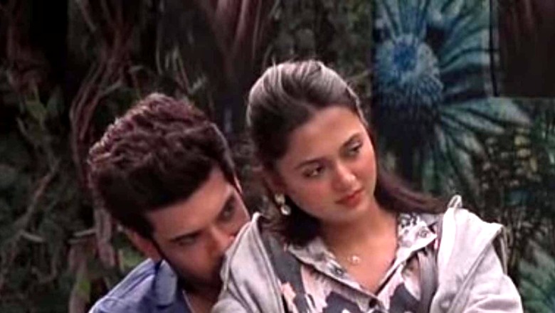 Bigg Boss 15: Tejasswi Prakash Tells Karan Kundrra He Is Her 'Crush' But Latter Denies; Here's Why