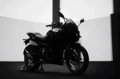 Bajaj Pulsar 250 Set to Launch in India Today - Watch it LIVE Here