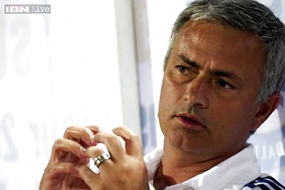 Mourinho sees former self in 'complaining' Aston Villa boss
