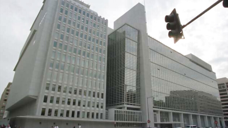 World Bank projects 6.7 pc growth for India by FY'15