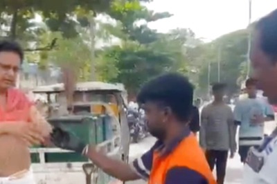 Man Accidentally Throws Rs 5 Lakh Diamond Necklace In Garbage, What Happens Next Will Surprise You