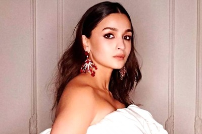 Alia Bhatt Reacts to 'Nepo Baby' Tag After Priyanka Chopra Said 'Was Terrified... I'm Not Nepo Baby'