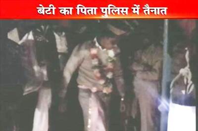 Policeman's daughter weds jailed dacoit