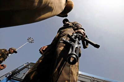 Two Prisoners Escape From Warangal Jail Using Bedsheets as Rope