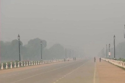Delhi' Air Quality Inches Closer to 'Severe' Category, Farm Fire Share Highest So Far