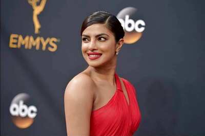 Priyanka Chopra to be Awarded at Annual InStyle Awards