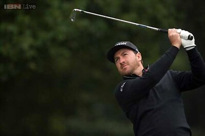 Graeme McDowell maintains one-shot lead in Shanghai