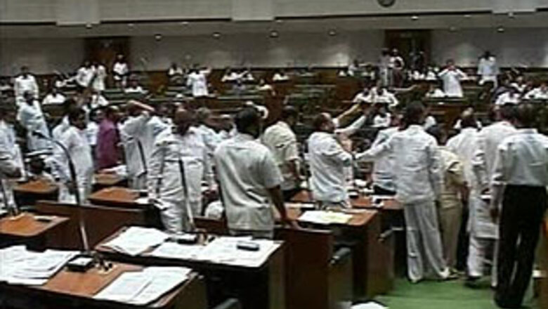 Deeply divided Maharashtra govt partly tables 26/11 report
