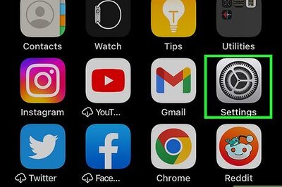 How to Remove Email Contacts from an iPhone