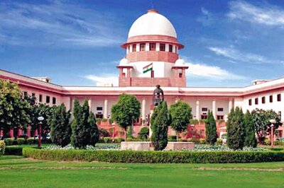 SC Hints at Referring Petitions Against Articles 370, 35A to Constitution Bench