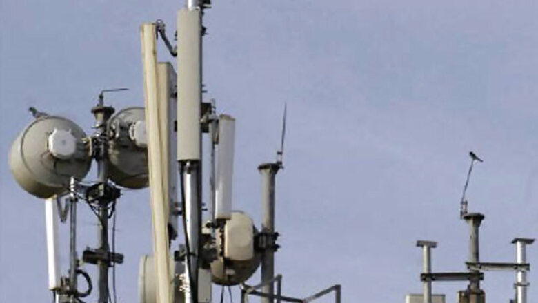 SC won't stay MCD's licence fee hike for mobile towers