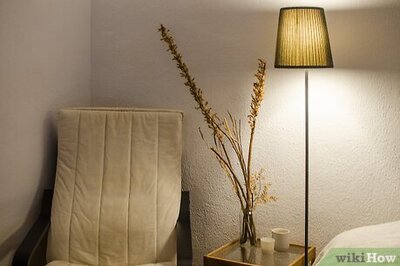 How to Decorate with Leaves