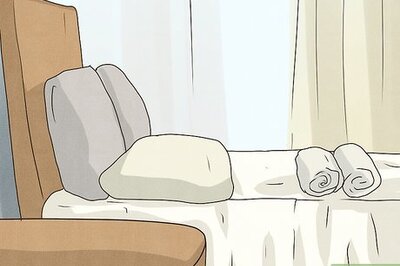 How to Give Your Partner an Erotic Massage
