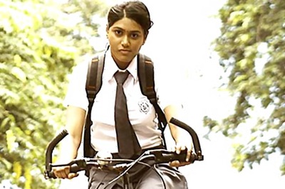 Manisha Yadav happy about Tamil debut