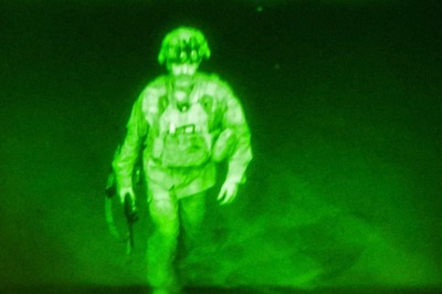 Picture of Last US Soldier Leaving Afghan Soil Sums Up 20-Year Ignoble War That Ended With Taliban's Victory