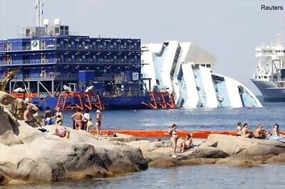 Five people sentenced to jail for Costa Concordia disaster