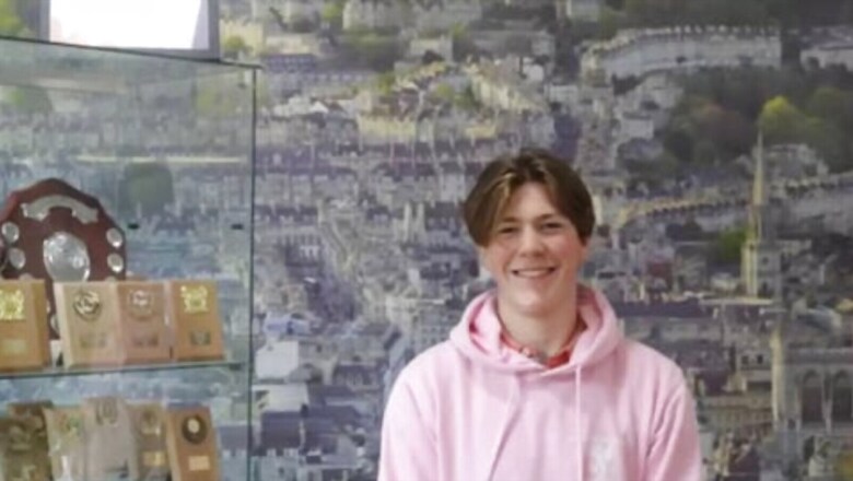 Severely Dyslexic Teen Gets Perfect A-Level Results, Enrols In University