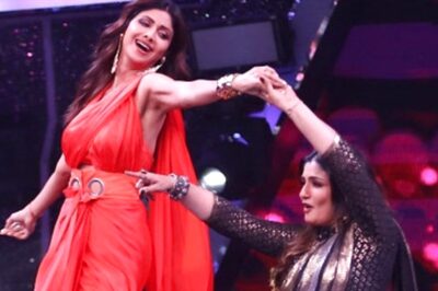 Raveena Tandon Holds Shilpa Shetty in Arms As They Groove to Chura Ke Dil Mera on Super Dancer 4