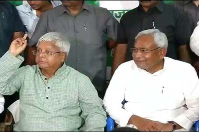 Nitish, Lalu call BJP ungrateful for not naming any city from UP, Bihar in smart city list