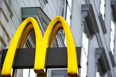 US Cop Admits Story of McDonald's Worker Writing ‘Pig’ on His Coffee Cup Was Fake, Resigns